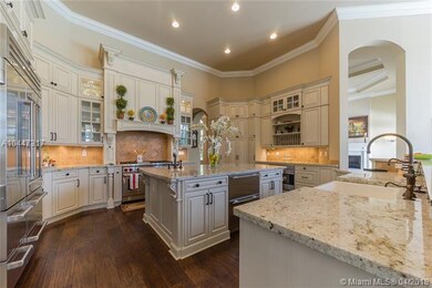 12401 N Stonebrook Cir, Davie, FL 33330 - photo 5