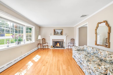 14 Oakland Dr, Trumbull, CT 06611 - photo 4