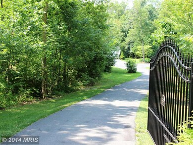 4688 Sulphur Springs Rd, Kearneysville, WV 25430 - photo 2