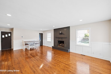 1578 Clifton Ave, New Albany, IN 47150 - photo 5