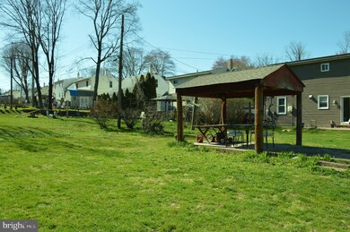 6453 Crescent Ave, Bensalem, PA 19020 - photo 5