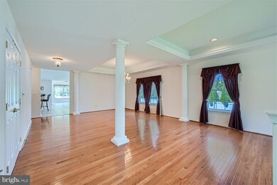 5619 Carrington Dr, White Marsh, MD 21162 - photo 7