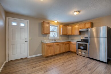 33 Nathaniel St unit 35, Springfield, MA 01109 - photo 2