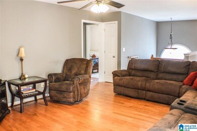 987 Hickory St, Moody, AL 35004 - photo 4