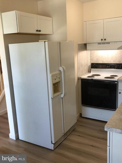 922 E Oak St, Palmyra, PA 17078 - photo 4