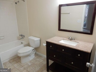 1057 Riverbend Club Dr SE, Atlanta, GA 30339 - photo 7