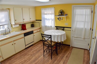 7 Gadoury Dr, Cumberland, RI 02864 - photo 5