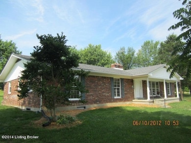754 E Oak St, Lebanon Junction, KY 40150 - photo 2