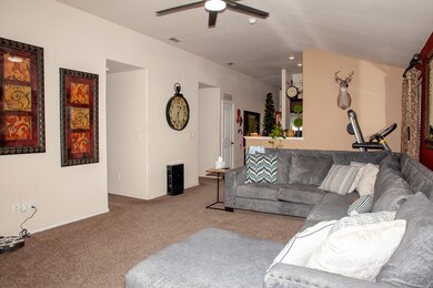 302 Lamar Ct, Odessa, TX 79765 - photo 4