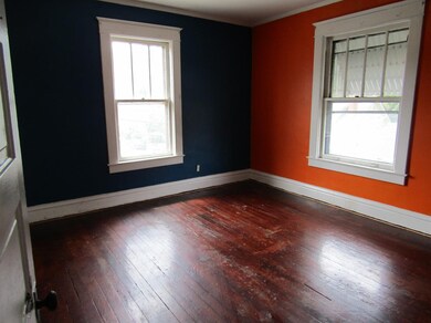 309 Steele St, Frankfort, KY 40601 - photo 7