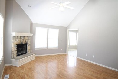 21580 S Main St, Spring Hill, KS 66083 - photo 3