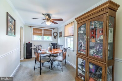 518 Terravilla Ln, Ridley Park, PA 19078 - photo 6