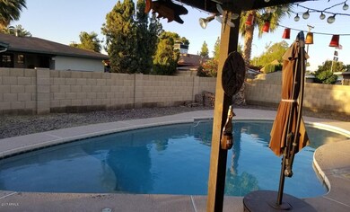Pool 2