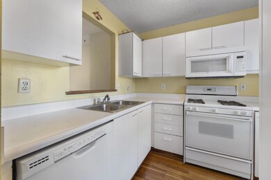 5725 Kilbury Ln unit 123C, Hilliard, OH 43026 - photo 7