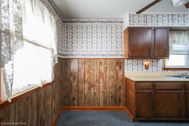 2840 Duluth St, Highland, IN 46322 - photo 5