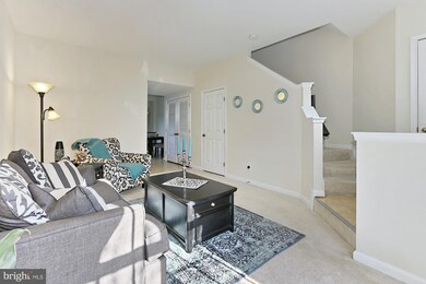 12487 Selkirk Cir, Bristow, VA 20136 - photo 5