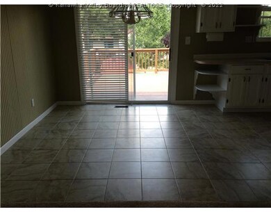 101 Timberlake Cir, Scott Depot, WV 25560 - photo 6