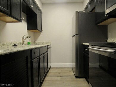 5315 Summerlin Rd unit 1505, Fort Myers, FL 33919 - photo 4