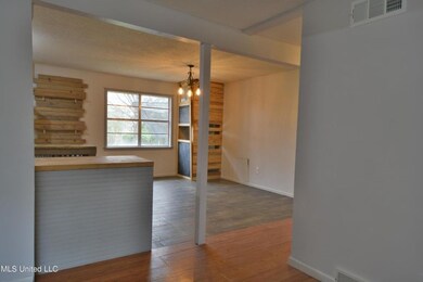 1541 Pontotoc St, Hernando, MS 38632 - photo 4