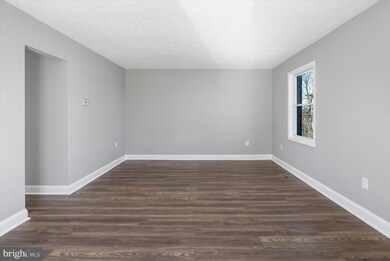 2 Mclendon Ct, Windsor Mill, MD 21244 - photo 4