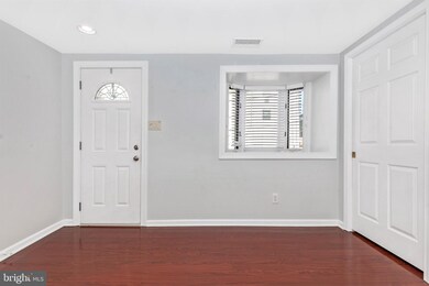 111 Roxborough Ave, Philadelphia, PA 19127 - photo 3