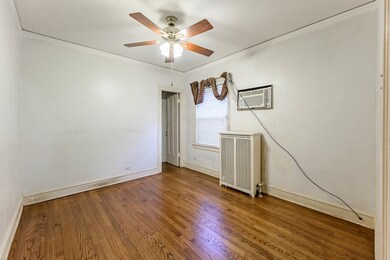 5300 W Wellington Ave, Chicago, IL 60641 - photo 7