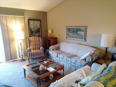 Heatherview livingroom