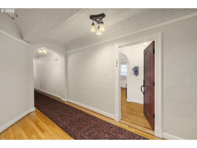 Entrance/Foyer