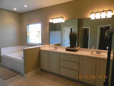 Master Bath/Spa.