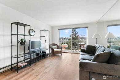 2625 13th Ave W unit 202, Seattle, WA 98119 - photo 6