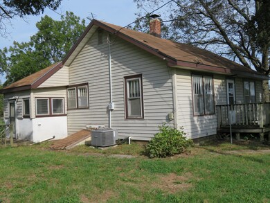 204 S Macon St, Jerico Springs, MO 64756 - photo 5
