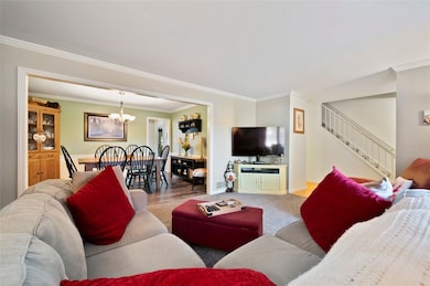 Open area to dining room