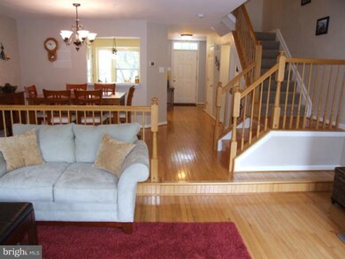 6407 Frothingham Ct, Elkridge, MD 21075 - photo 4