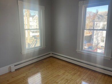 29 Conant St unit 4, Danvers, MA 01923 - photo 4