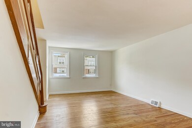 72 Suburban Ln, Upper Darby, PA 19082 - photo 7