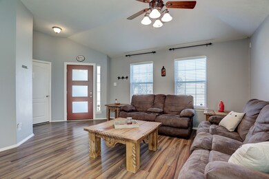 6104 Cypress Village Ct, Pearland, TX 77584 - photo 6