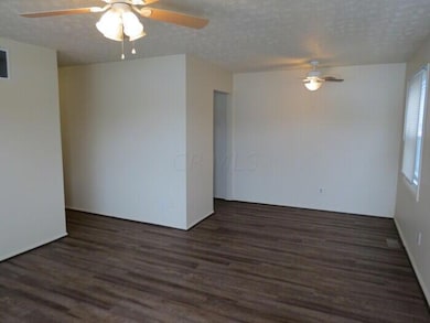 1770 Eastbrook Dr S, Columbus, OH 43223 - photo 3