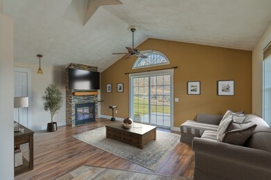 11 Sisson St, West Warwick, RI 02893 - photo 2