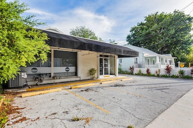 virtual-tour-357874-02