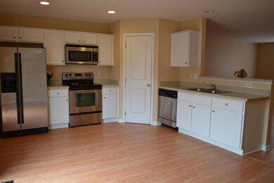 6543 Crab Apple Dr, Canal Winchester, OH 43110 - photo 7