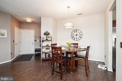 2507 Amber Orchard Ct W unit U204, Odenton, MD 21113 - photo 5