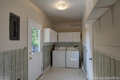 Laundry/Mud room