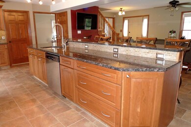 132 Doral Dr, Sugarloaf, PA 18249 - photo 4