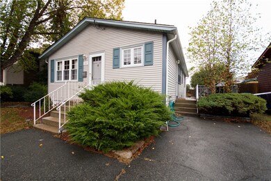 21 Batcheller Ave, Cranston, RI 02920 - photo 2