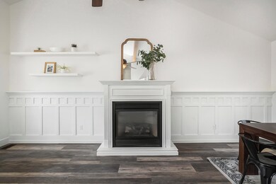 2410 NE 6th St, Bend, OR 97701 - photo 6