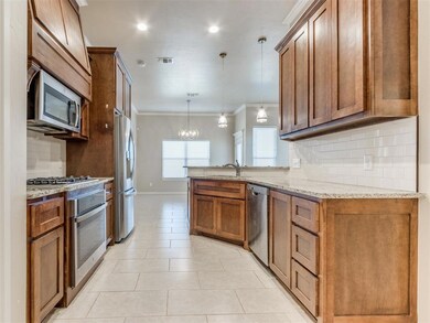 5516 Cheyenne Rd, Warr Acres, OK 73132 - photo 7