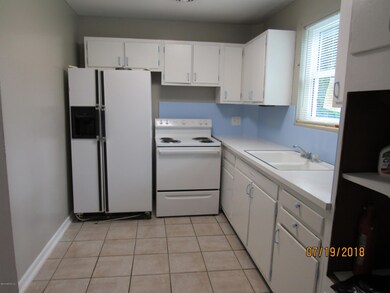 6714 Zircon Dr, Jacksonville, FL 32210 - photo 6