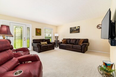 608 Pamlico St unit X-10, Columbus, OH 43228 - photo 5