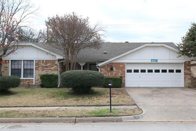 1716 Post Oak Dr, Bedford, TX 76021 - photo 3