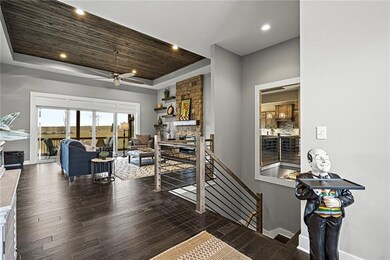 9286 Carbondale St, Lenexa, KS 66227 - photo 4